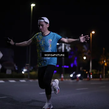 Runner Photo 5877299