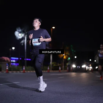 Runner Photo 5877316
