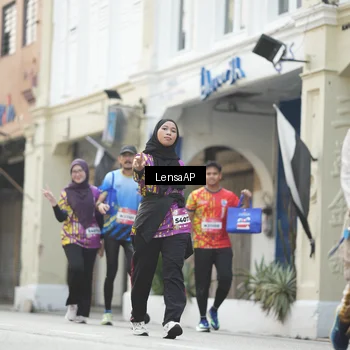 Runner Photo 5877337