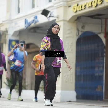 Runner Photo 5877344