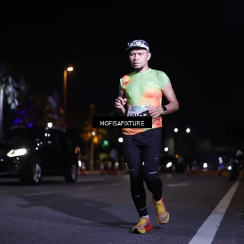 Runner Photo 5877345
