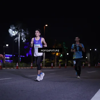 Runner Photo 5877353