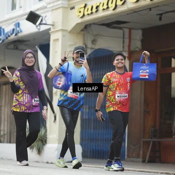 Runner Photo 5877362