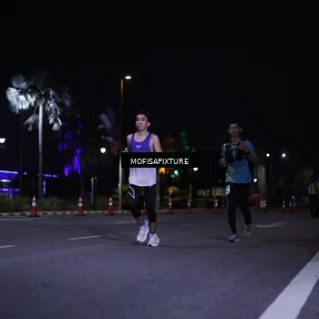 Runner Photo 5877374