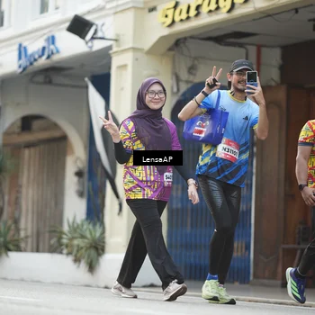 Runner Photo 5877380