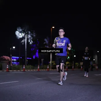 Runner Photo 5877384