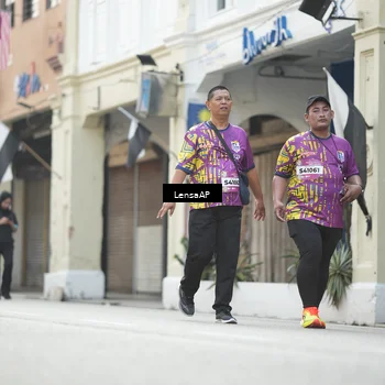 Runner Photo 5877386