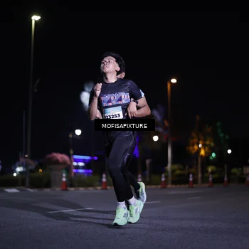 Runner Photo 5877394