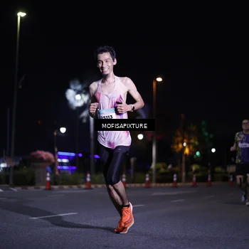 Runner Photo 5877423