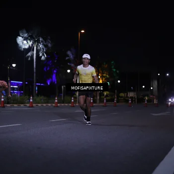 Runner Photo 5877434