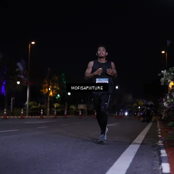 Runner Photo 5877462