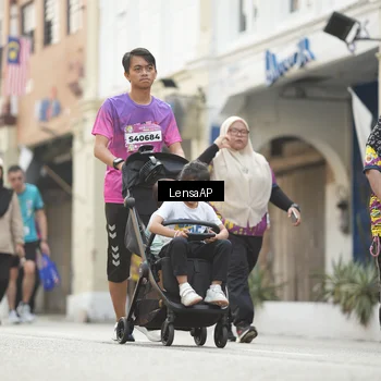 Runner Photo 5877516