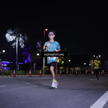 Runner Photo 5877518