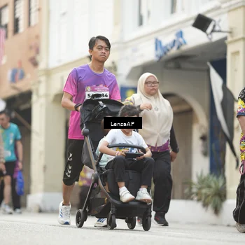 Runner Photo 5877525