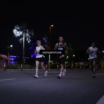 Runner Photo 5877546