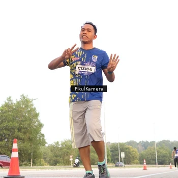 Runner Photo 5877547