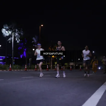 Runner Photo 5877553