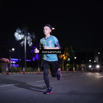 Runner Photo 5877595