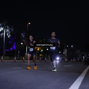 Runner Photo 5877636