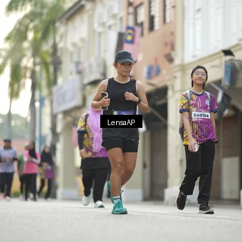 Runner Photo 5877641
