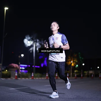 Runner Photo 5877667
