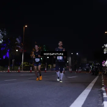 Runner Photo 5877669