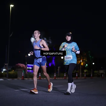 Runner Photo 5877705