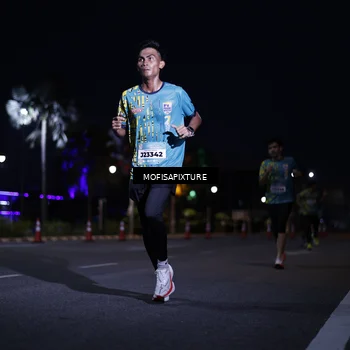 Runner Photo 5877737