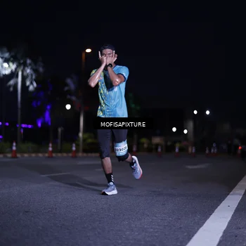 Runner Photo 5877739