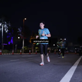 Runner Photo 5877766