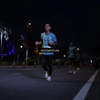 Runner Photo 5877782