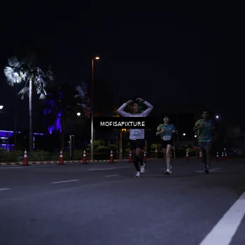 Runner Photo 5877784