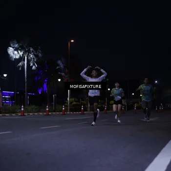 Runner Photo 5877795