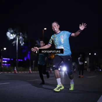 Runner Photo 5877823