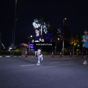 Runner Photo 5877832