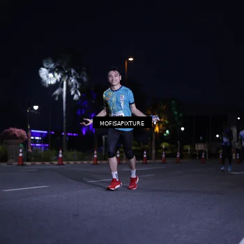 Runner Photo 5877851