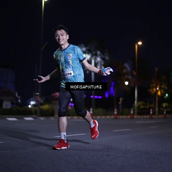 Runner Photo 5877866