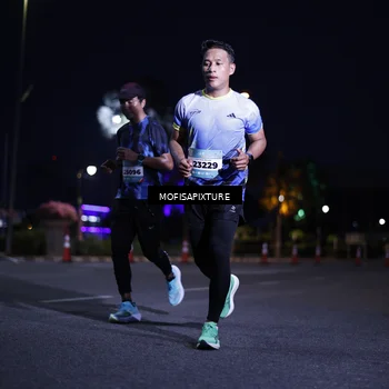 Runner Photo 5877870