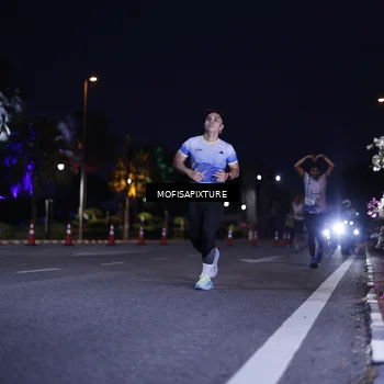 Runner Photo 5877873