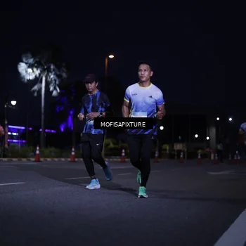 Runner Photo 5877881
