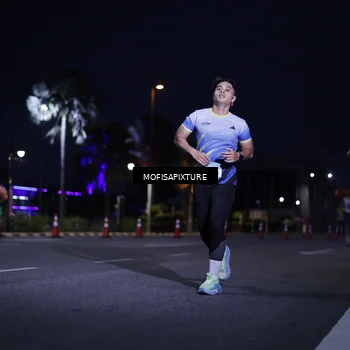 Runner Photo 5877886