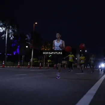 Runner Photo 5877898