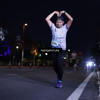 Runner Photo 5877902