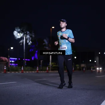 Runner Photo 5877940