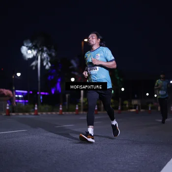 Runner Photo 5877941
