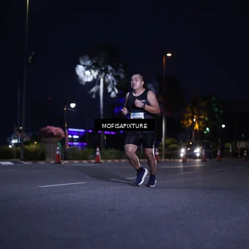 Runner Photo 5877947