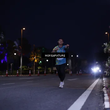Runner Photo 5877969