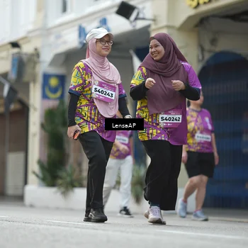 Runner Photo 5877975