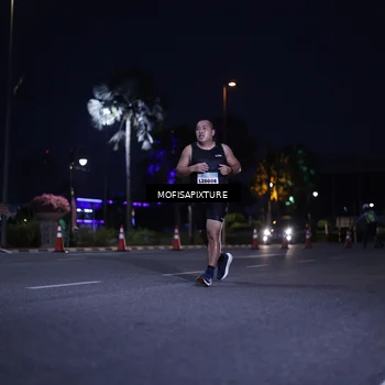 Runner Photo 5877976