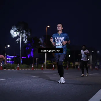 Runner Photo 5877983